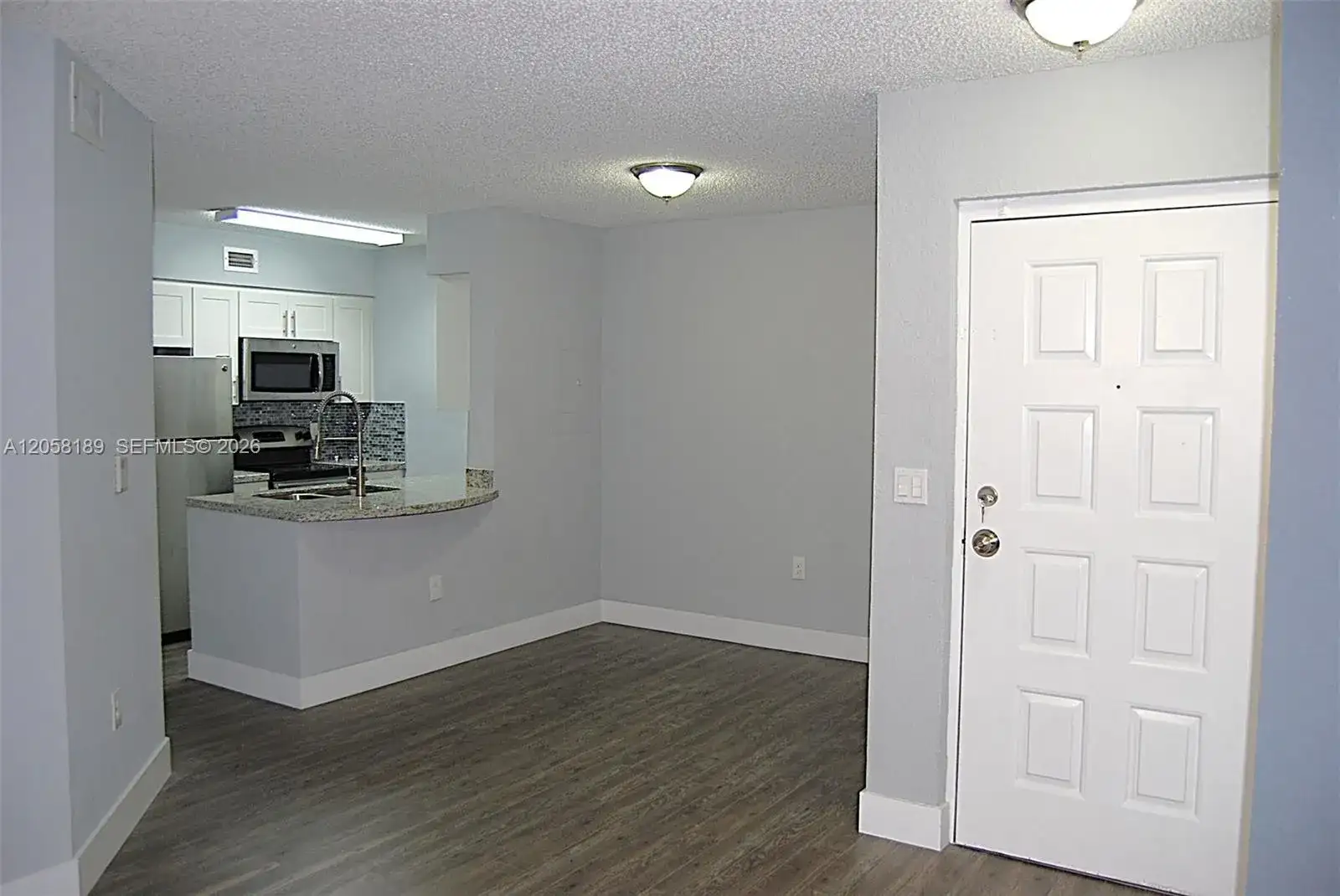 2803 N Oakland Forest Dr # 108, Oakland Park FL 33309 photo 3
