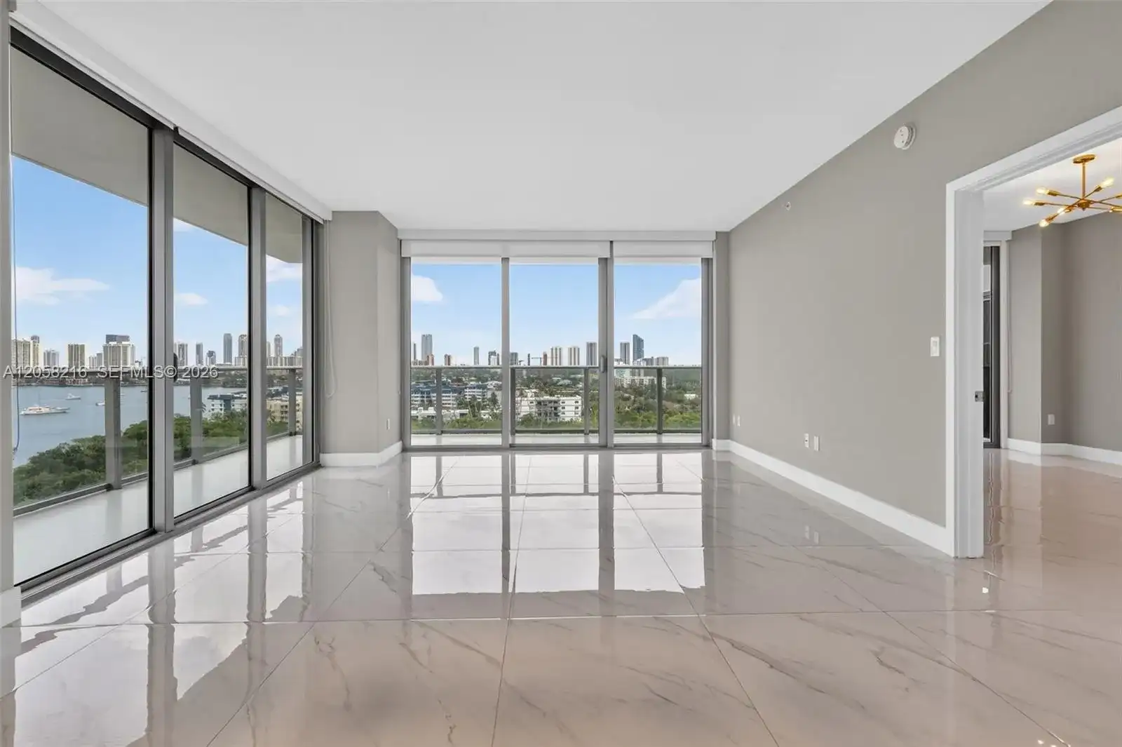 16385 Biscayne Blvd # 1215, North Miami Beach FL 33160
