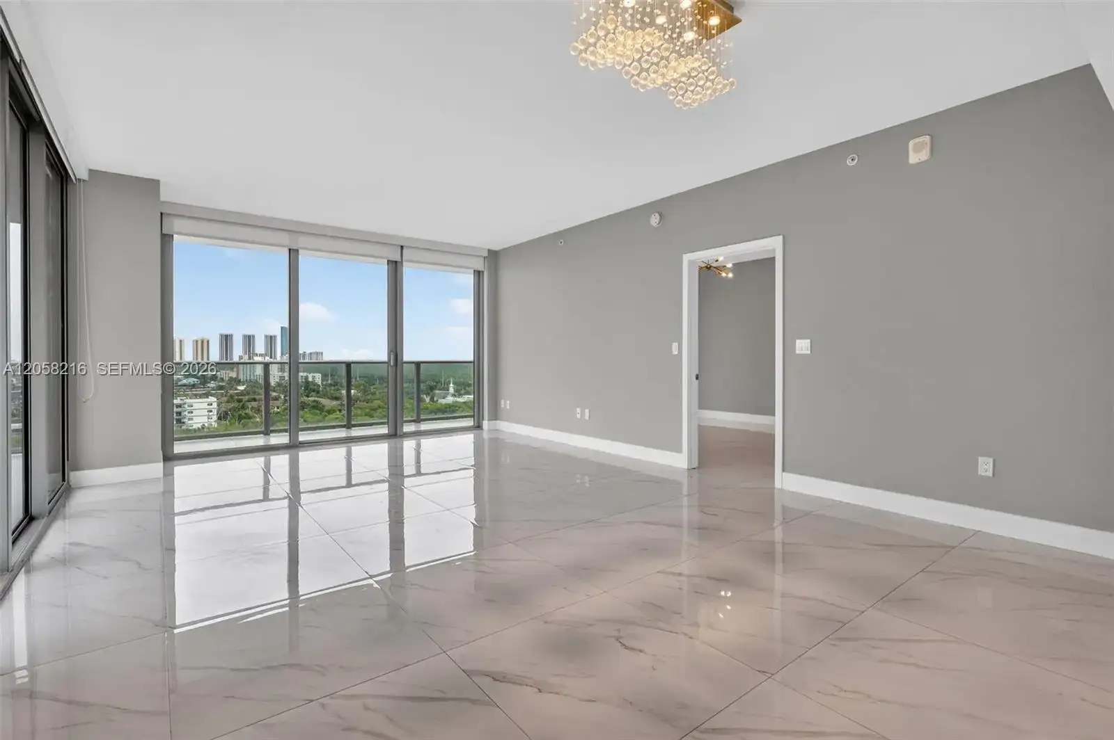 16385 Biscayne Blvd # 1215, North Miami Beach FL 33160 photo 2