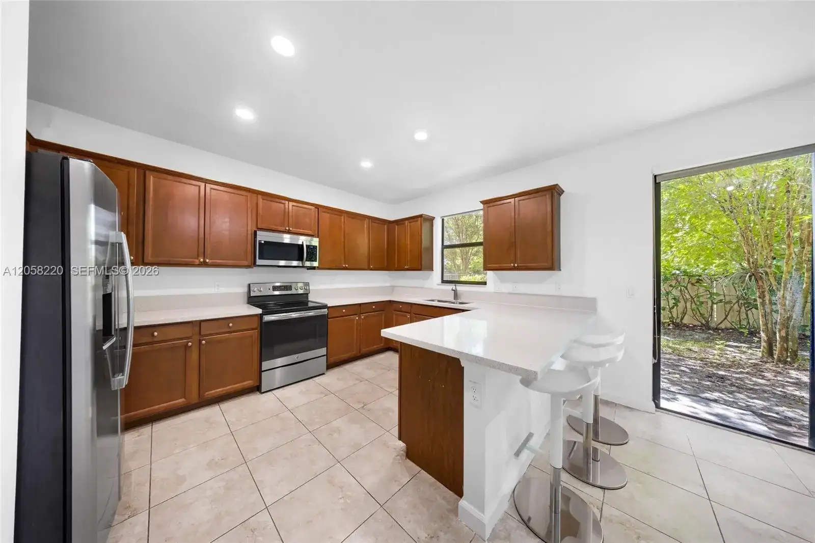 3952 Devenshire Ct # 3952, Coconut Creek FL 33073 photo 5