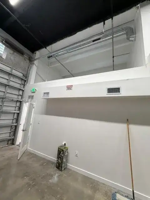 10601 NW 122nd St # 20, Medley FL 33178 photo 3