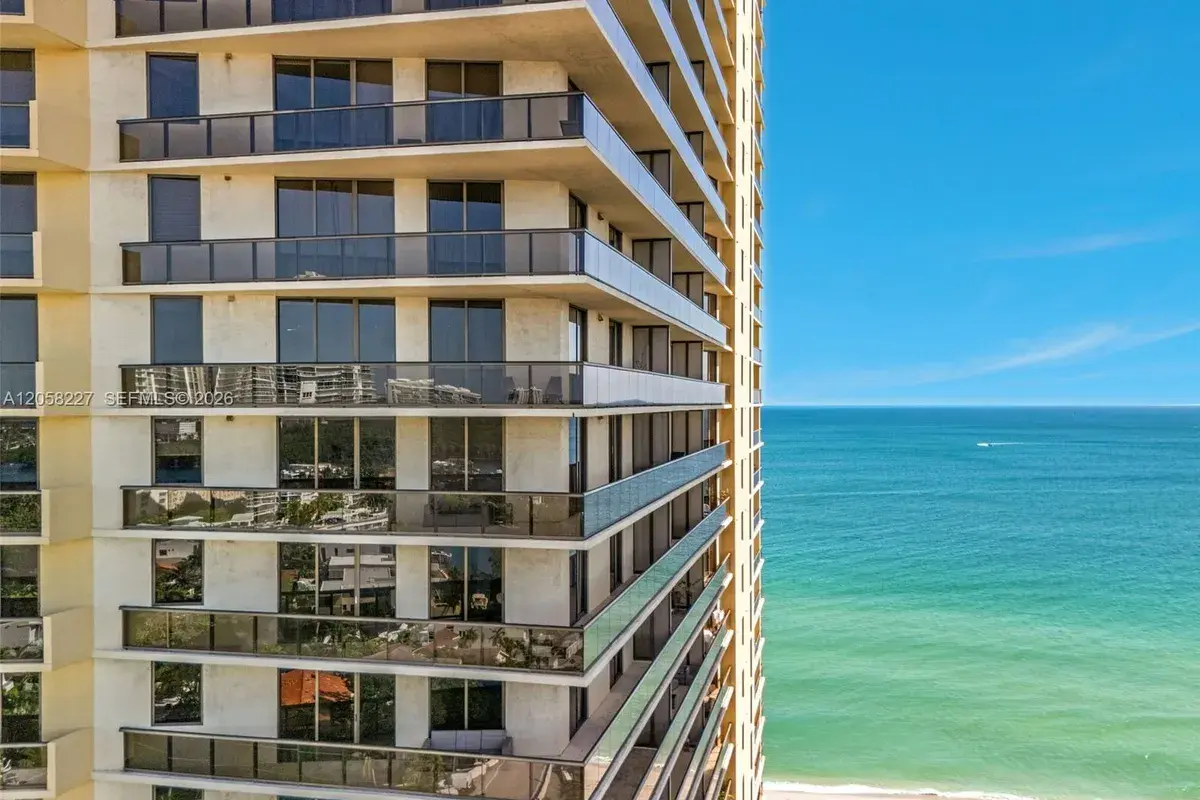 16275 Collins Ave # 1604, Sunny Isles Beach FL 33160