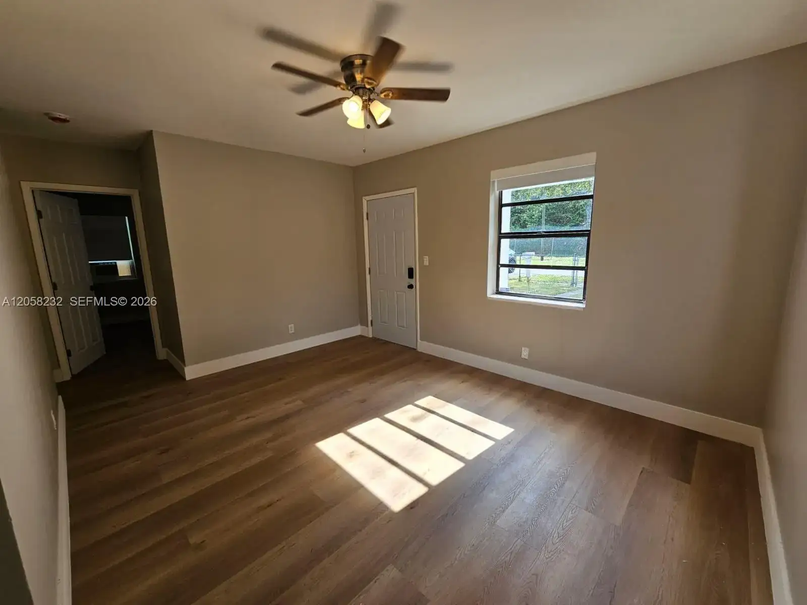 524 NW 21st Ave, Fort Lauderdale FL 33311 photo 4