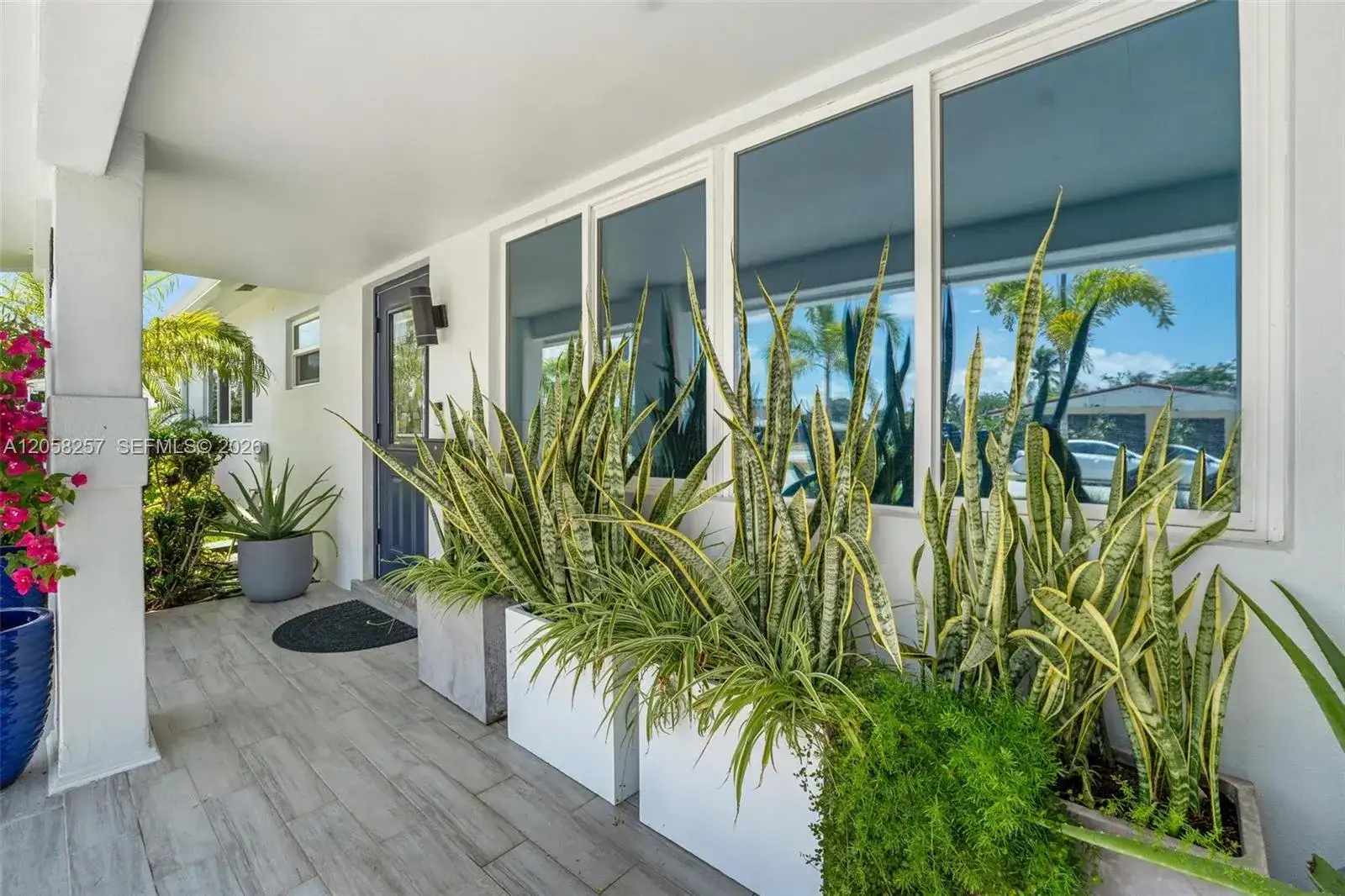 309 SE 3rd Ter, Deerfield Beach FL 33441 photo 4