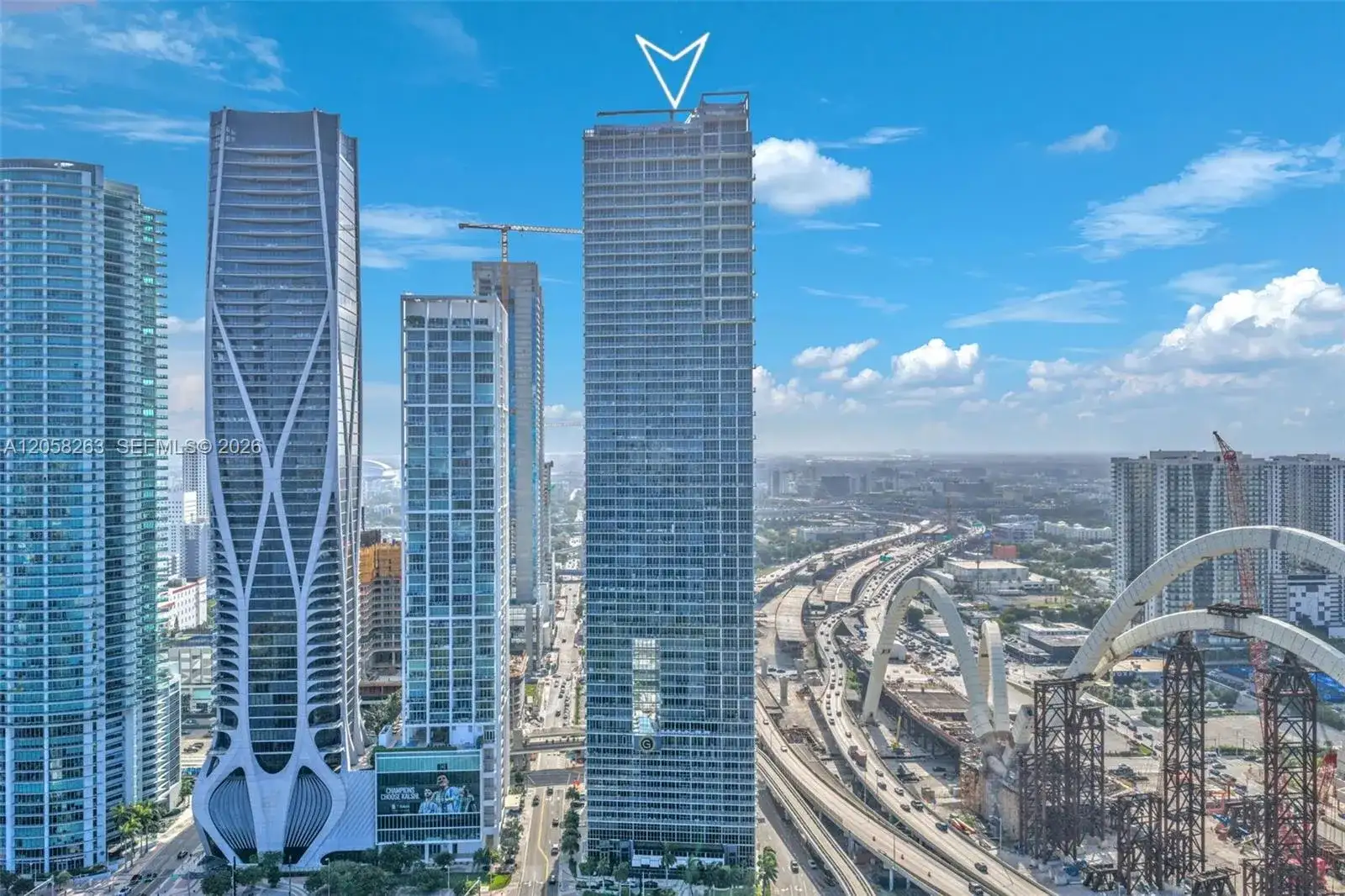 1100 Biscayne Blvd # 4308, Miami FL 33132 photo 2