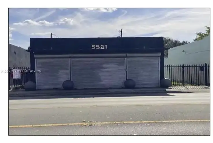 5521 NW 7th Ave, Miami FL 33127