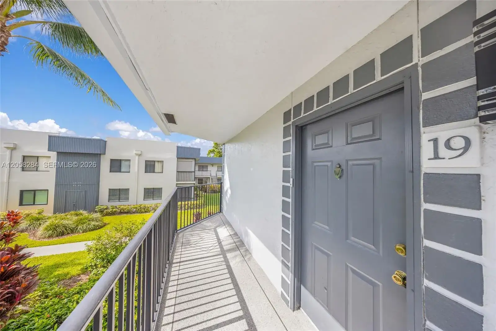15011 Ashland Cir # 19, Delray Beach FL 33484 photo 2