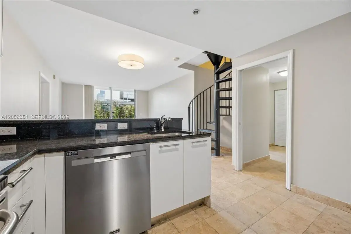 3339 Virginia St # 3, Miami FL 33133
