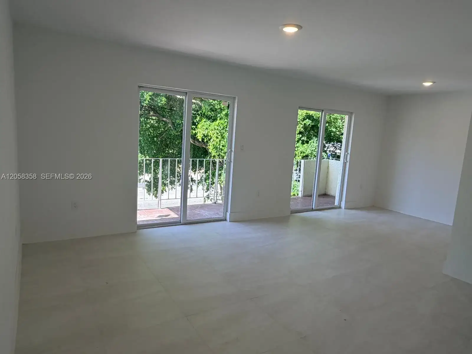 921 SW 7th St # 3, Miami FL 33130 photo 2