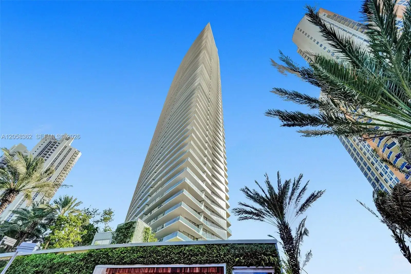 18975 COLLINS AVE # 2001, Sunny Isles Beach FL 33160 photo 4