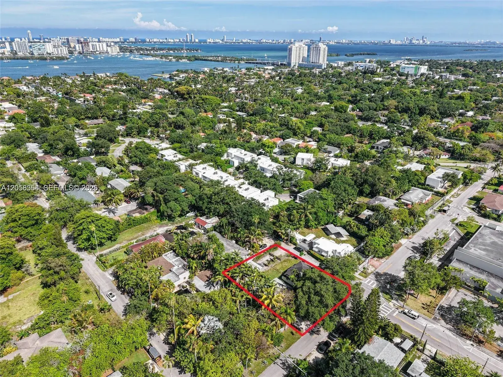 8701 NE 8th Ct, Miami FL 33138