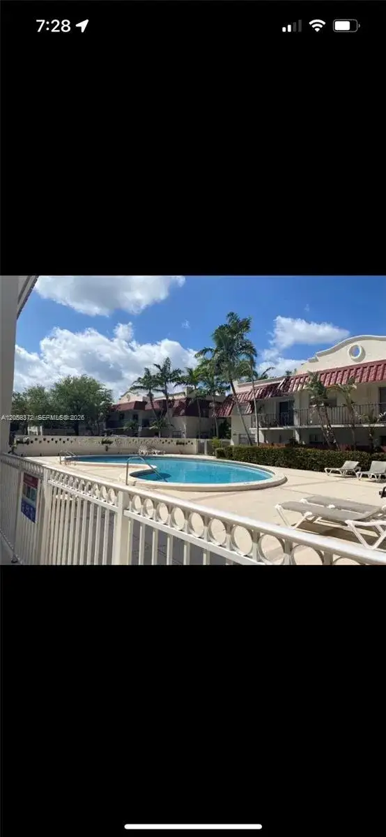 8650 SW 67th Ave # 1013, Pinecrest FL 33156 photo 3