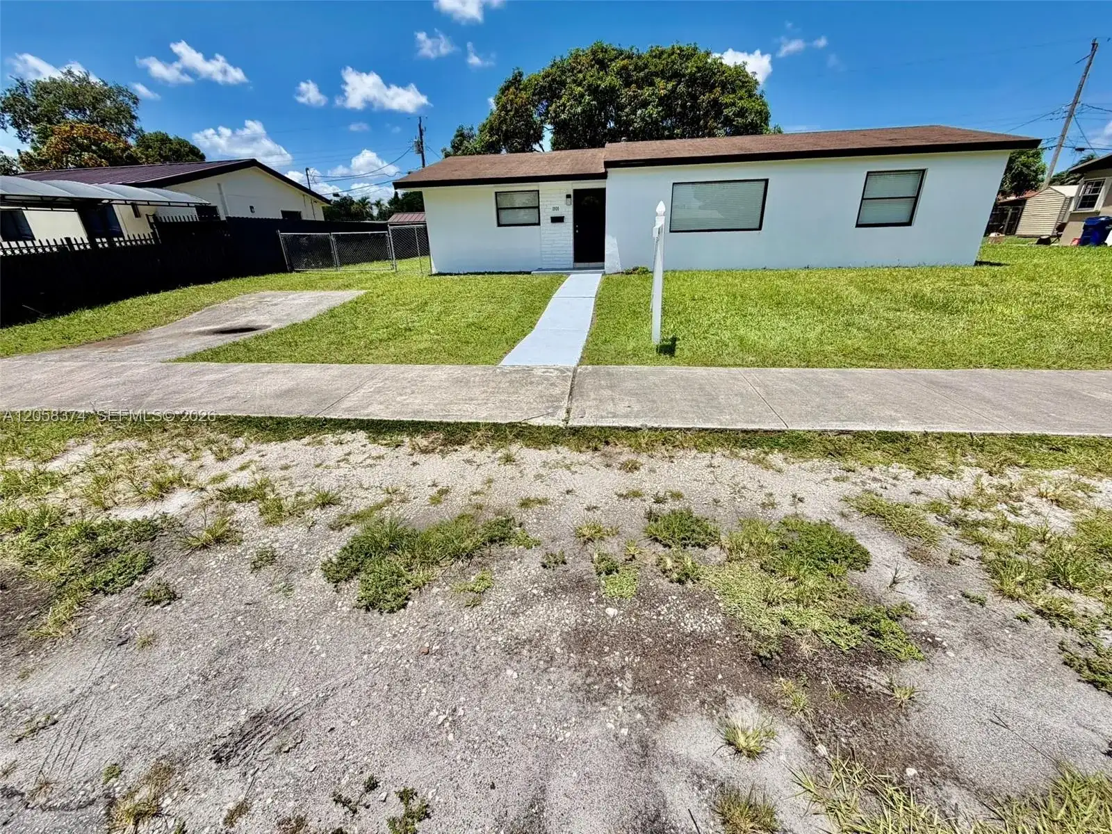 1101 NW 201st St, Miami Gardens FL 33169 photo 4