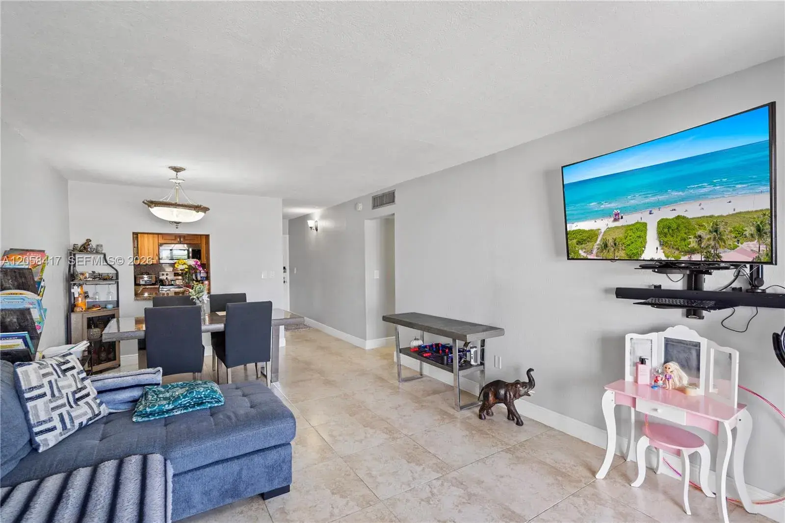 6215 W 20th Ave # 402, Hialeah FL 33012