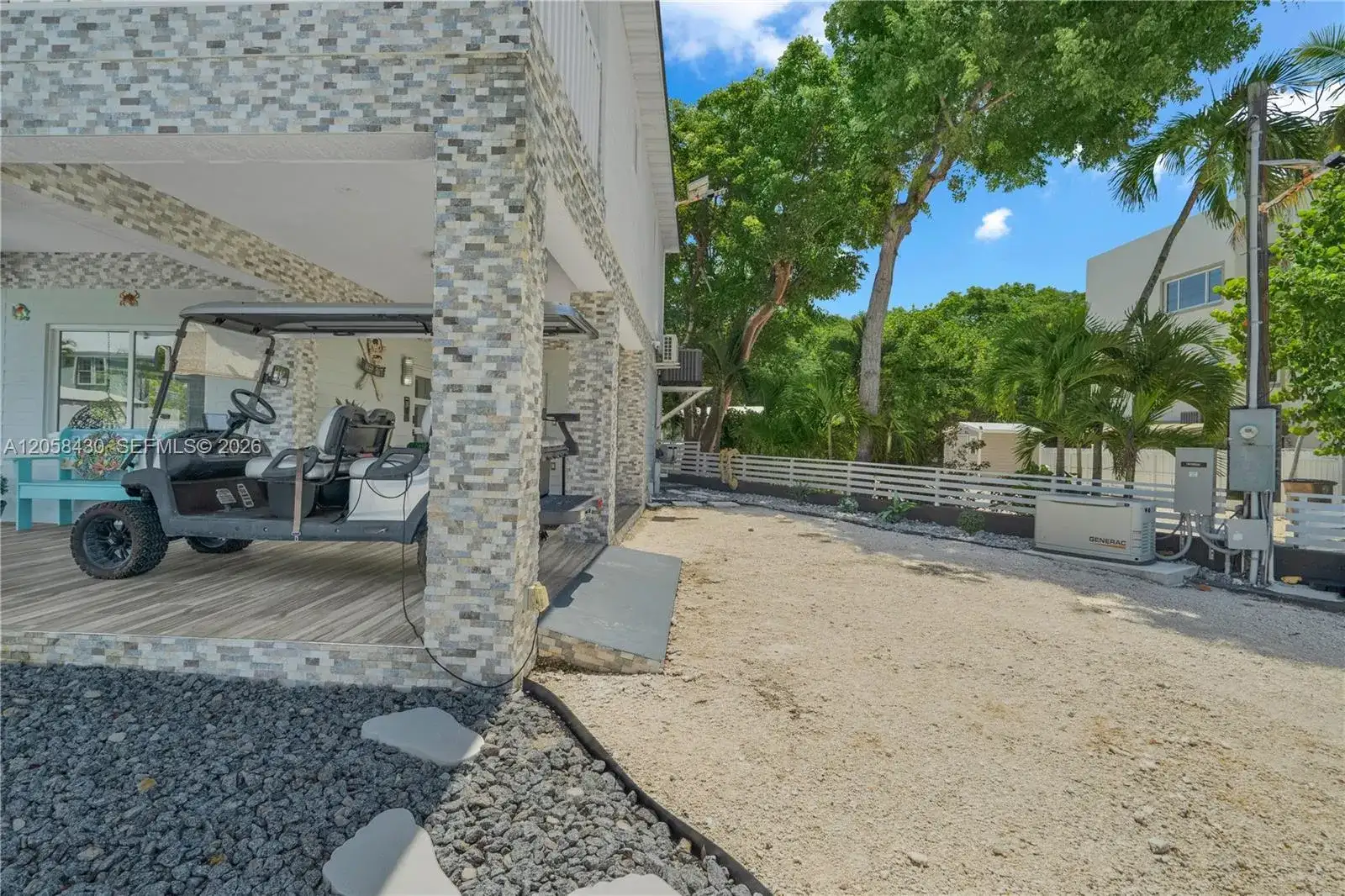 203 Pimilico Ln, Key Largo FL 33037 photo 3