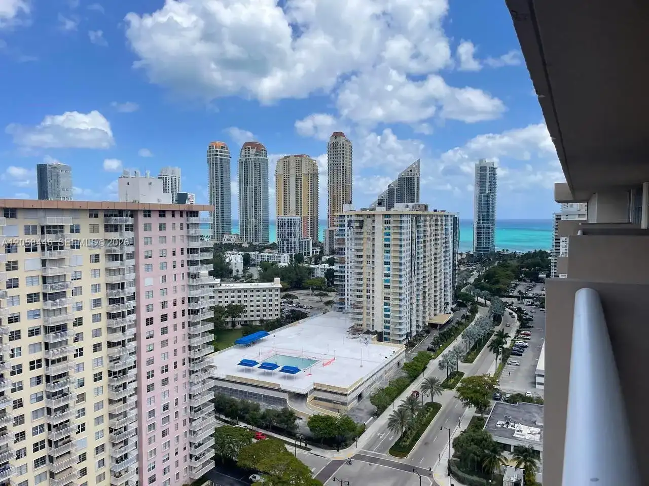 250 174th St # 1607, Sunny Isles Beach FL 33160