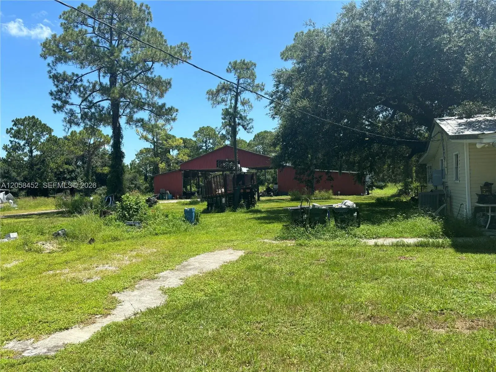 1451 Polywog Dr, Other City - In The State Of Florida FL 33935 photo 5