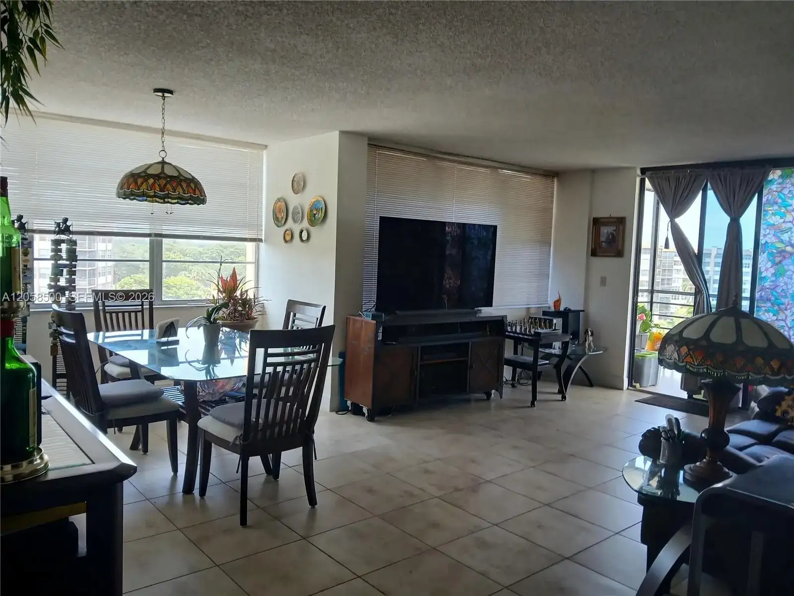 1100 Saint Charles Pl # 712, Pembroke Pines FL 33026 photo 2