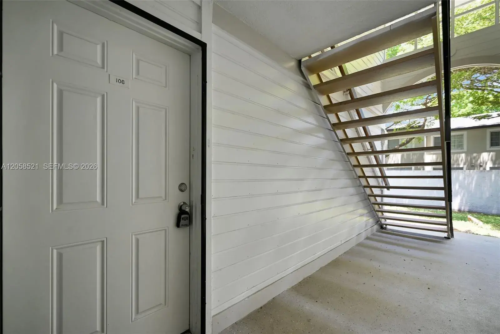 18965 NW 62nd Ave # 106, Hialeah FL 33015