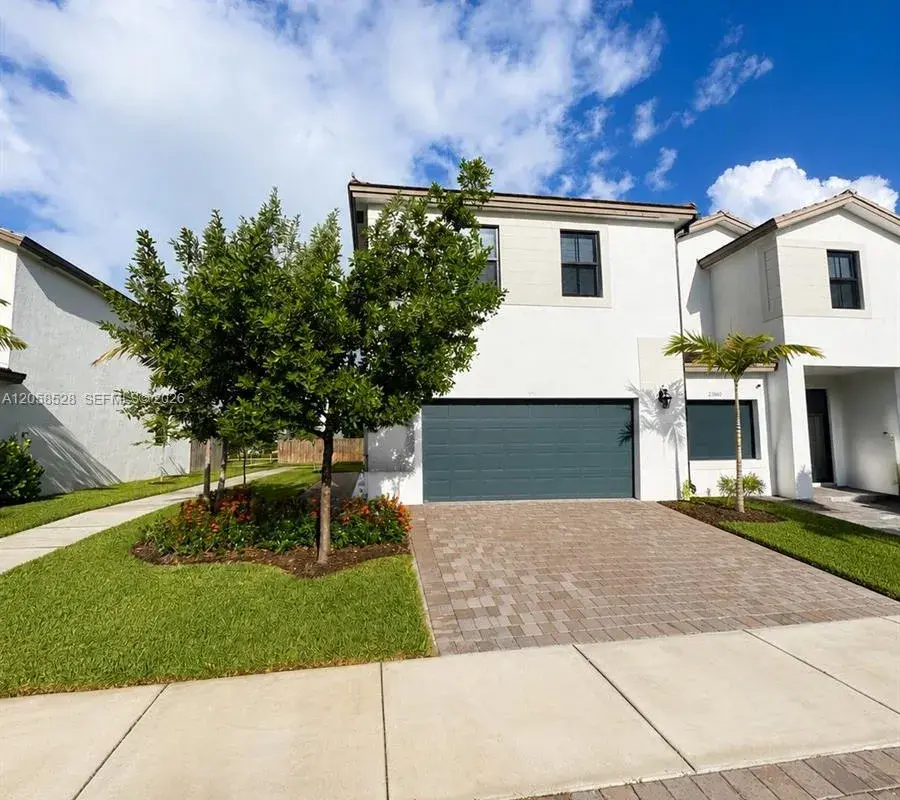 23068 SW 129th Pl, Miami FL 33170