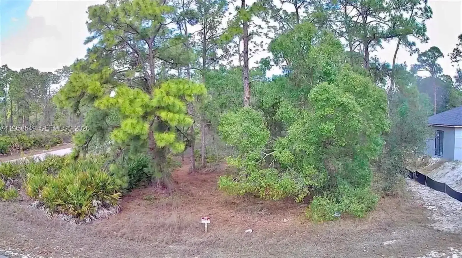 901 E 17th St, Lehigh Acres FL 33972 photo 2