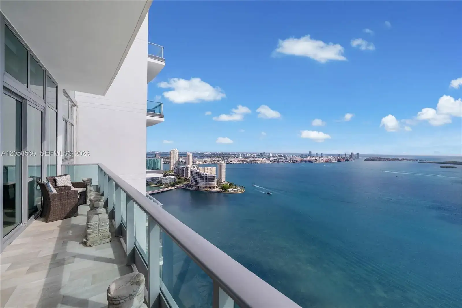 1331 Brickell Bay Dr, Miami FL 33131 photo 4