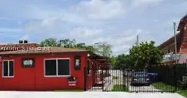 2513 Lincoln St, Hollywood FL 33020 photo 5
