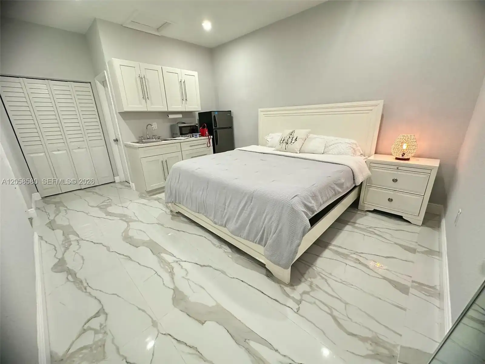 40 Sutton Rd # 1, West Park FL 33023