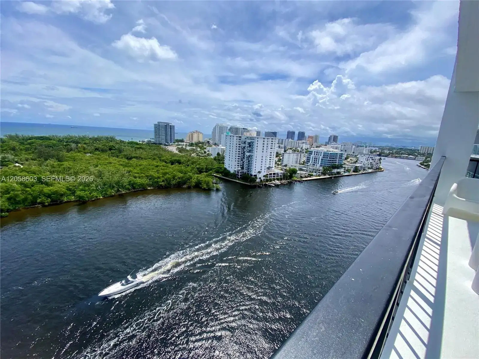 936 Intracoastal Drive # 19H, Fort Lauderdale FL 33304 photo 2