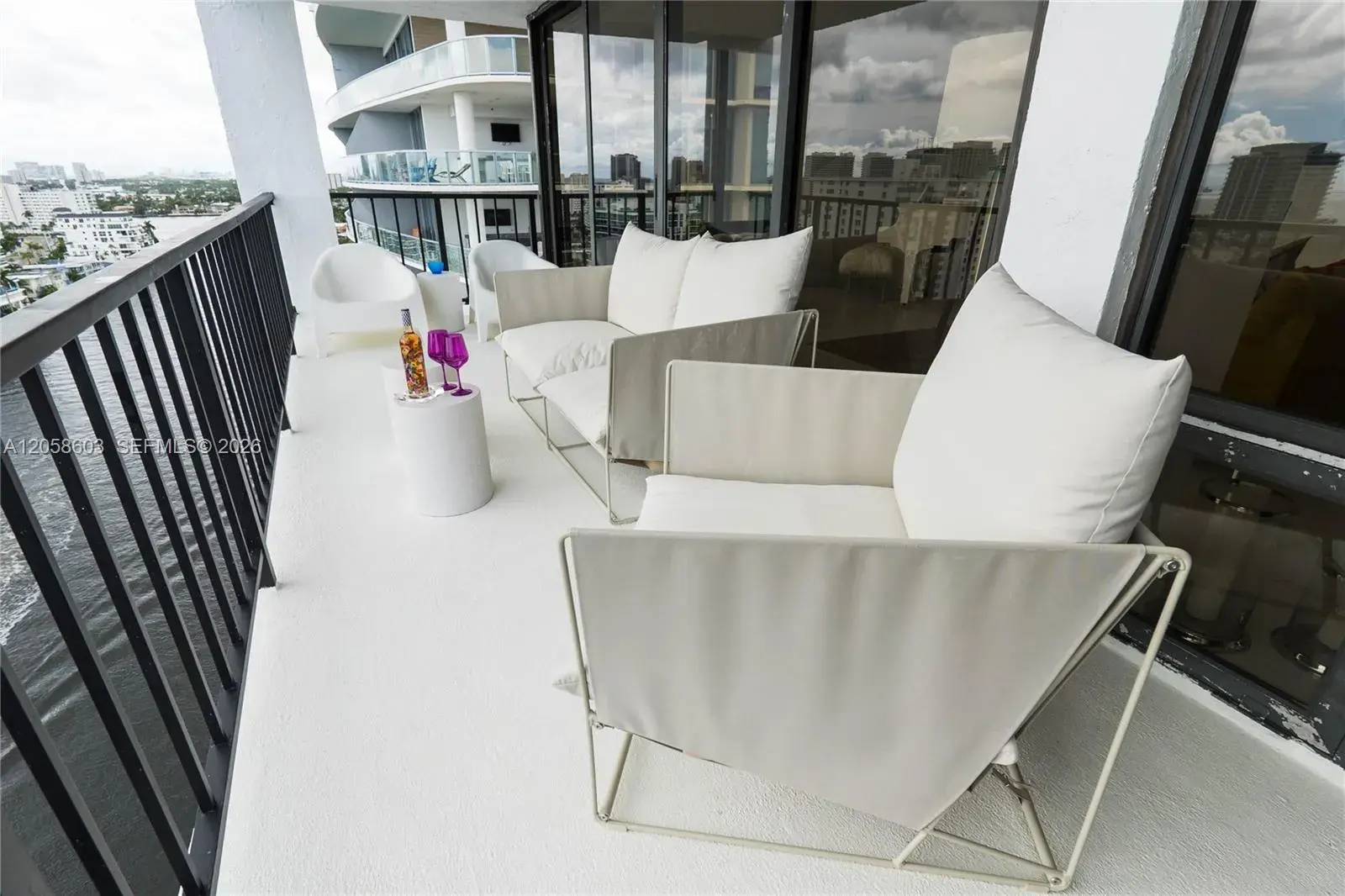 936 Intracoastal Drive # 19H, Fort Lauderdale FL 33304
