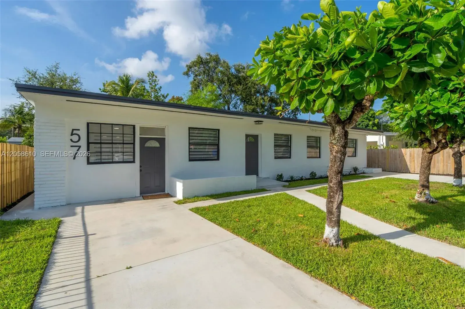 57 NW 68th St, Miami FL 33150