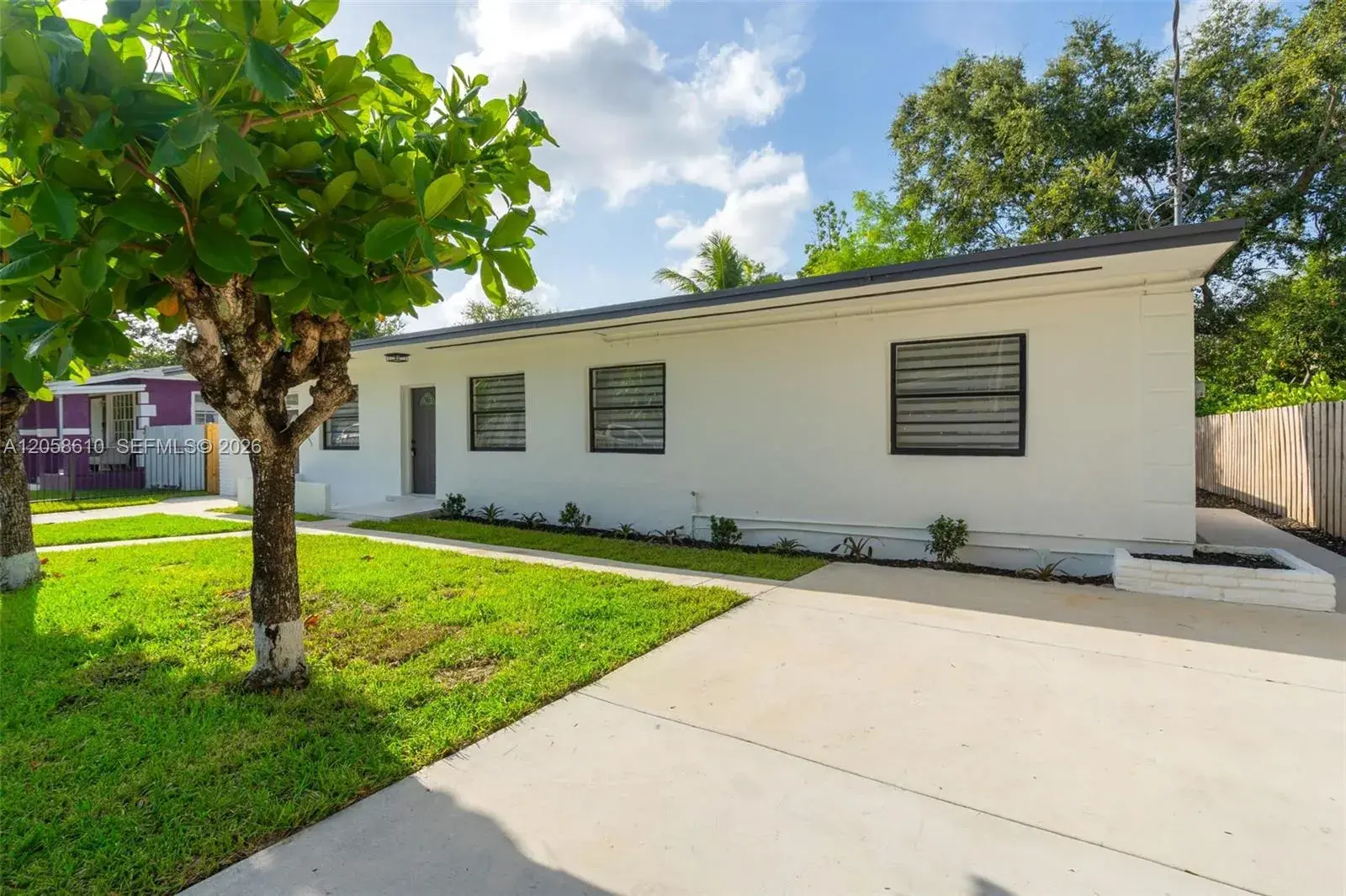 57 NW 68th St, Miami FL 33150