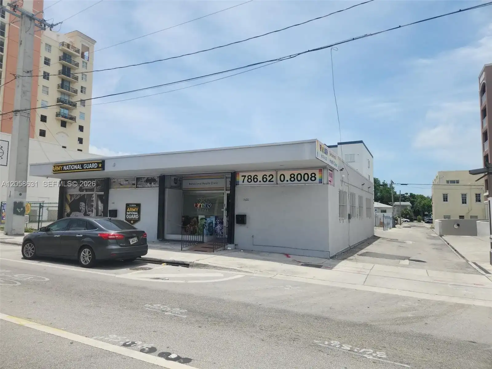 1410 SW 1st St # 1420, Miami FL 33135