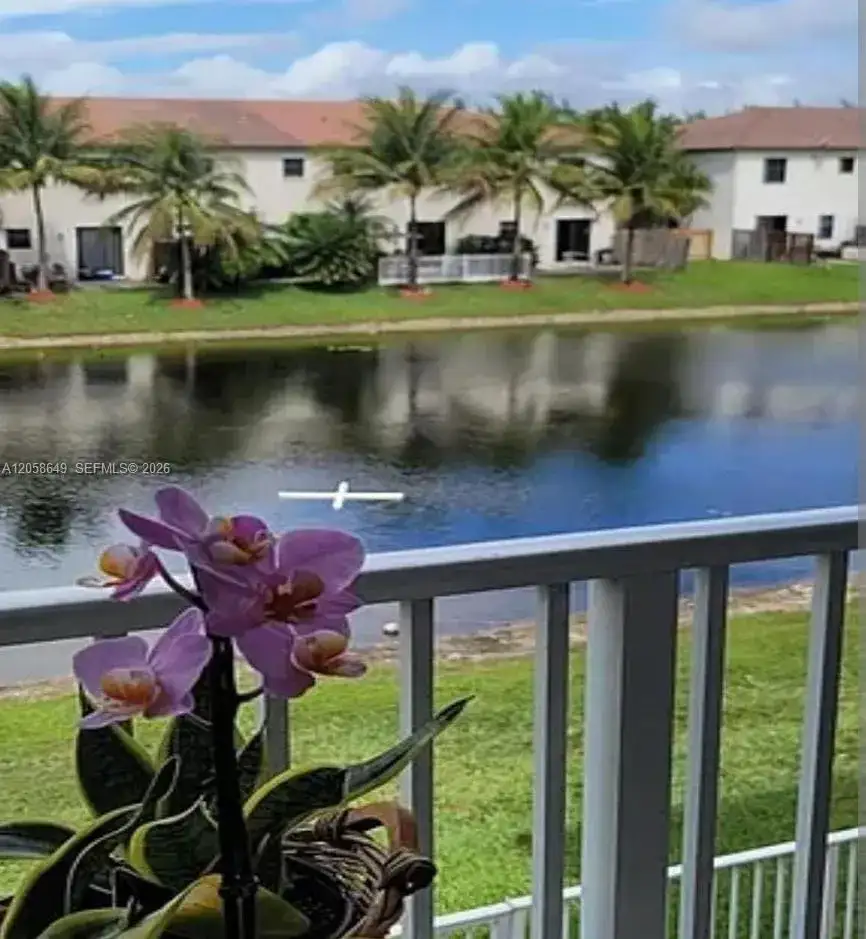 8930 NW 97th Ave # 202, Doral FL 33178 photo 3