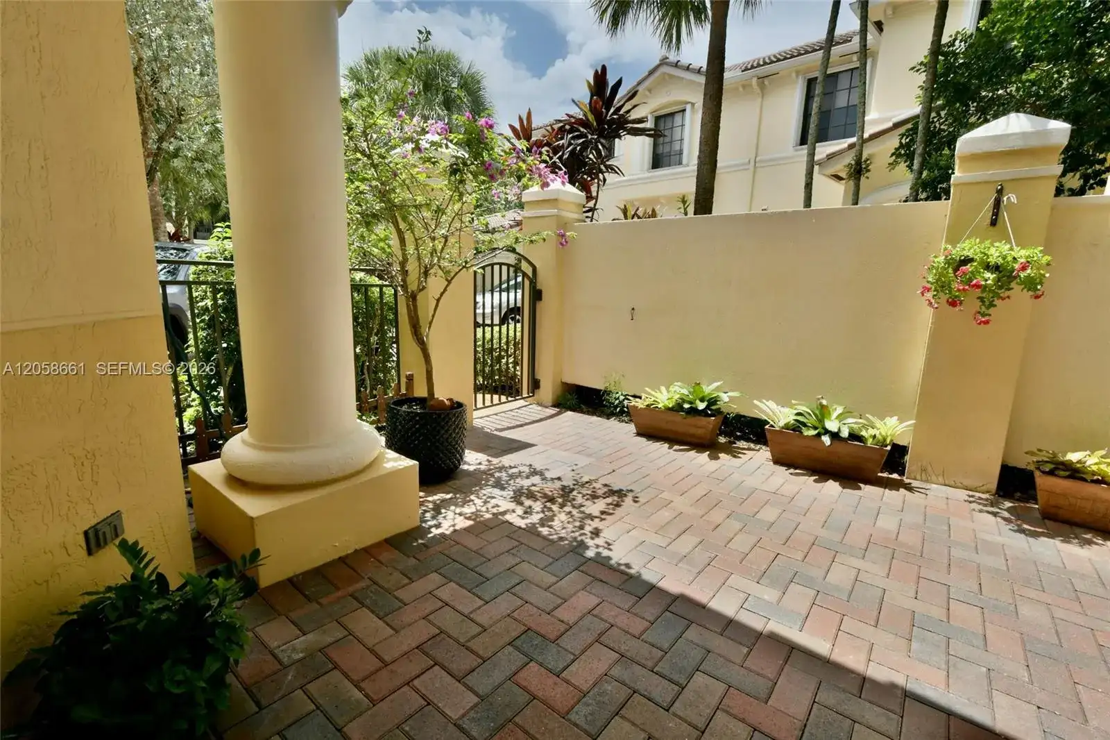 1515 Passion Vine Cir # 1, Weston FL 33326 photo 3