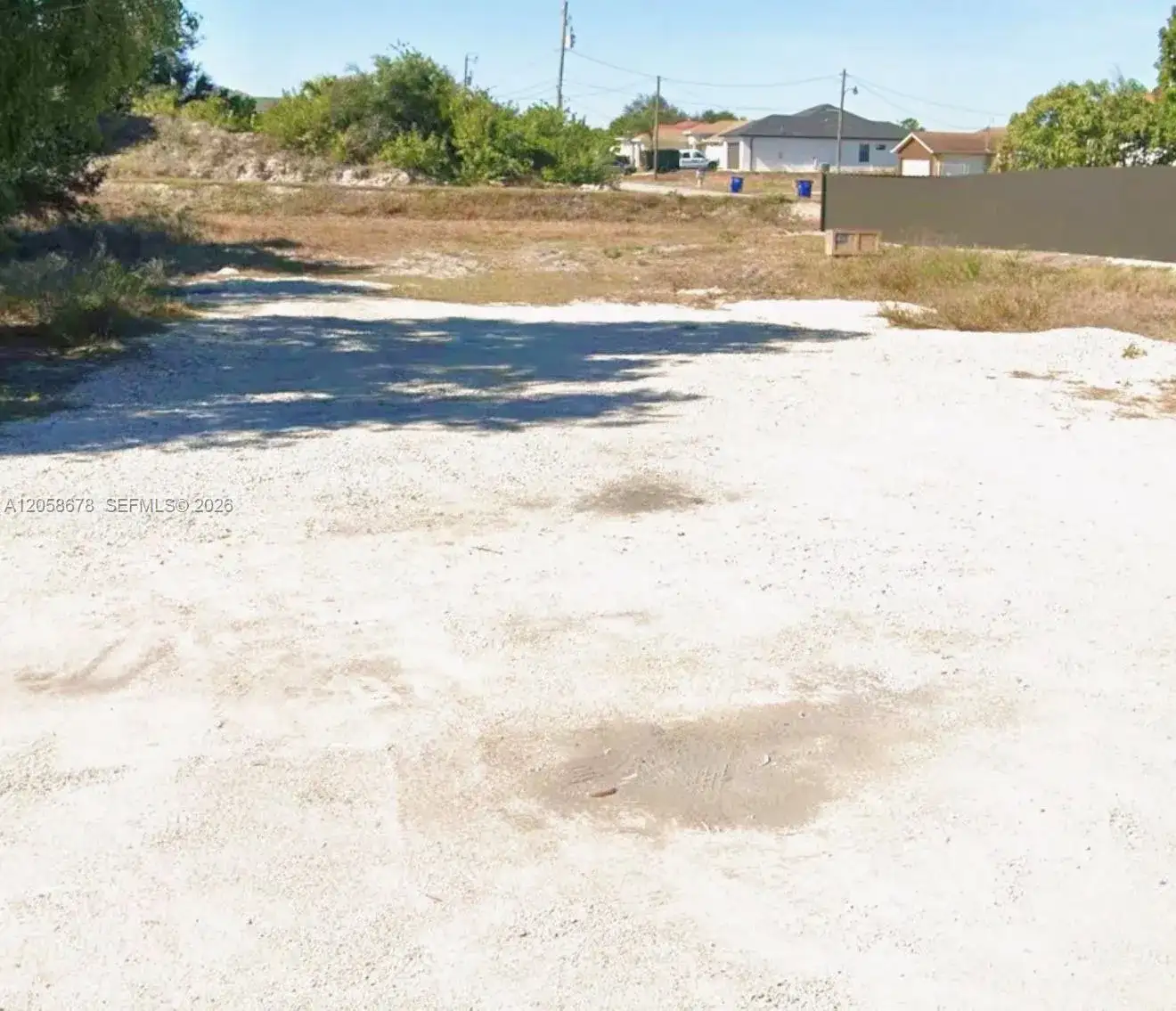 705 LABRADOR AVE N, Lehigh Acres FL 33971 photo 5