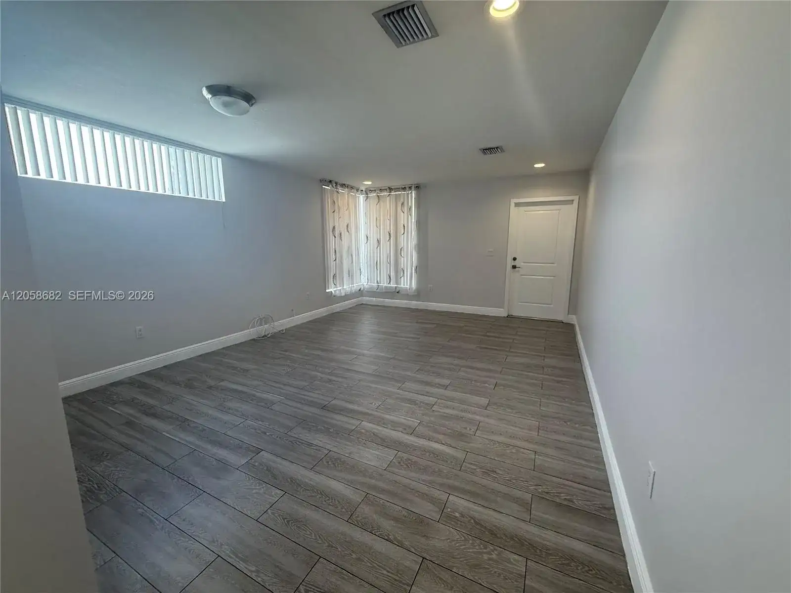177 E 16th Street, Hialeah FL 33010 photo 5