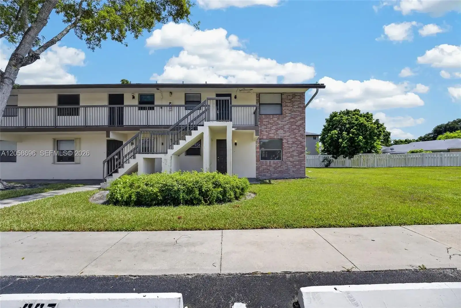 6001 Shakerwood Cir # 108, Tamarac FL 33319