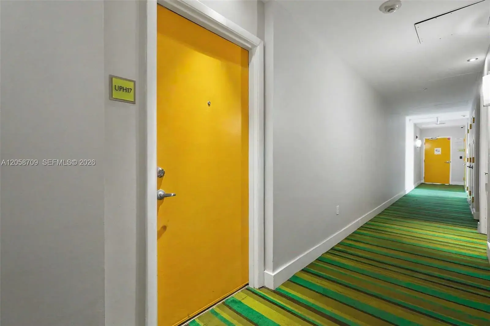133 NE 2nd Ave # 3617, Miami FL 33132