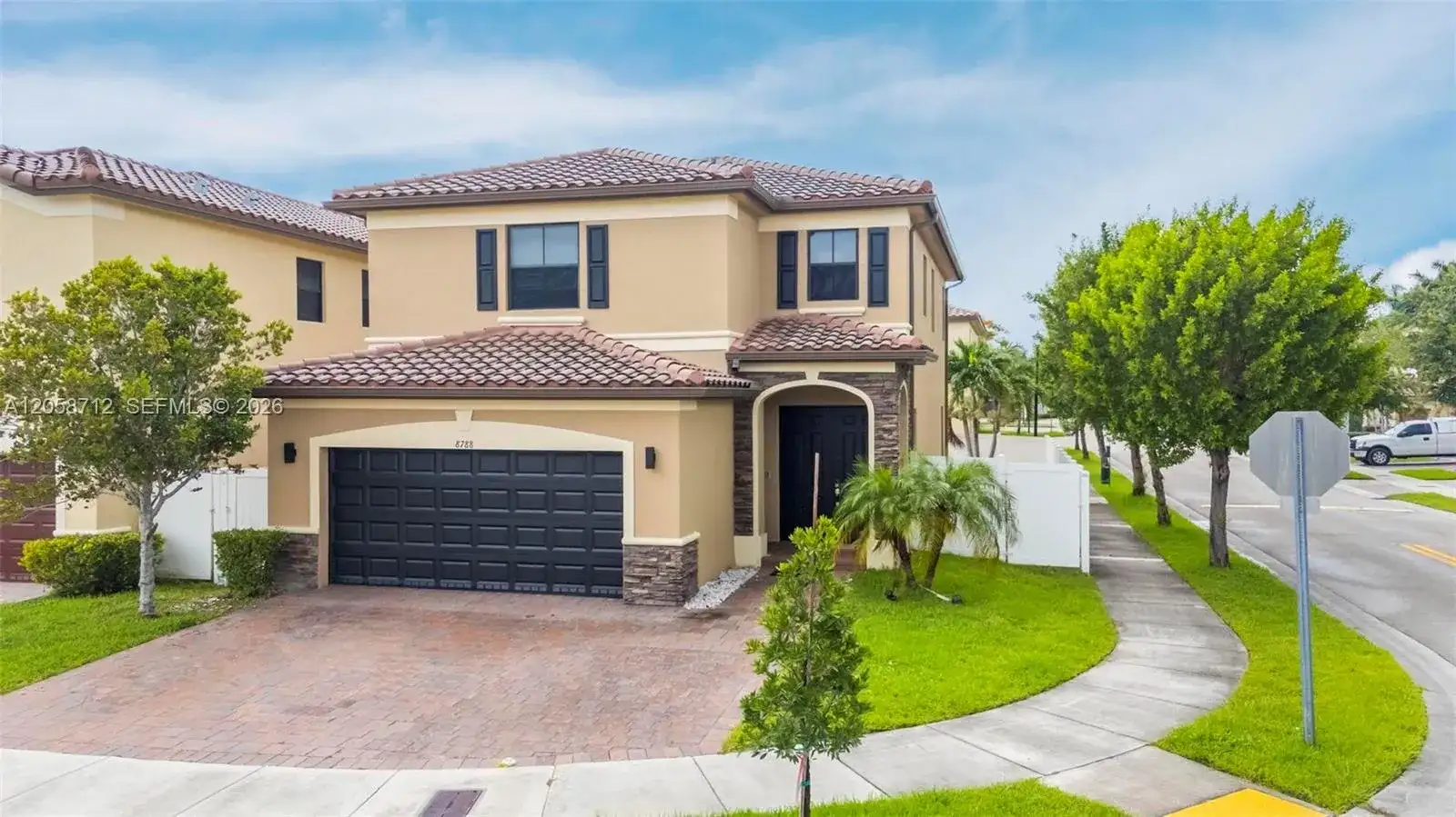 8788 W 35th Ct, Hialeah FL 33018 photo 3