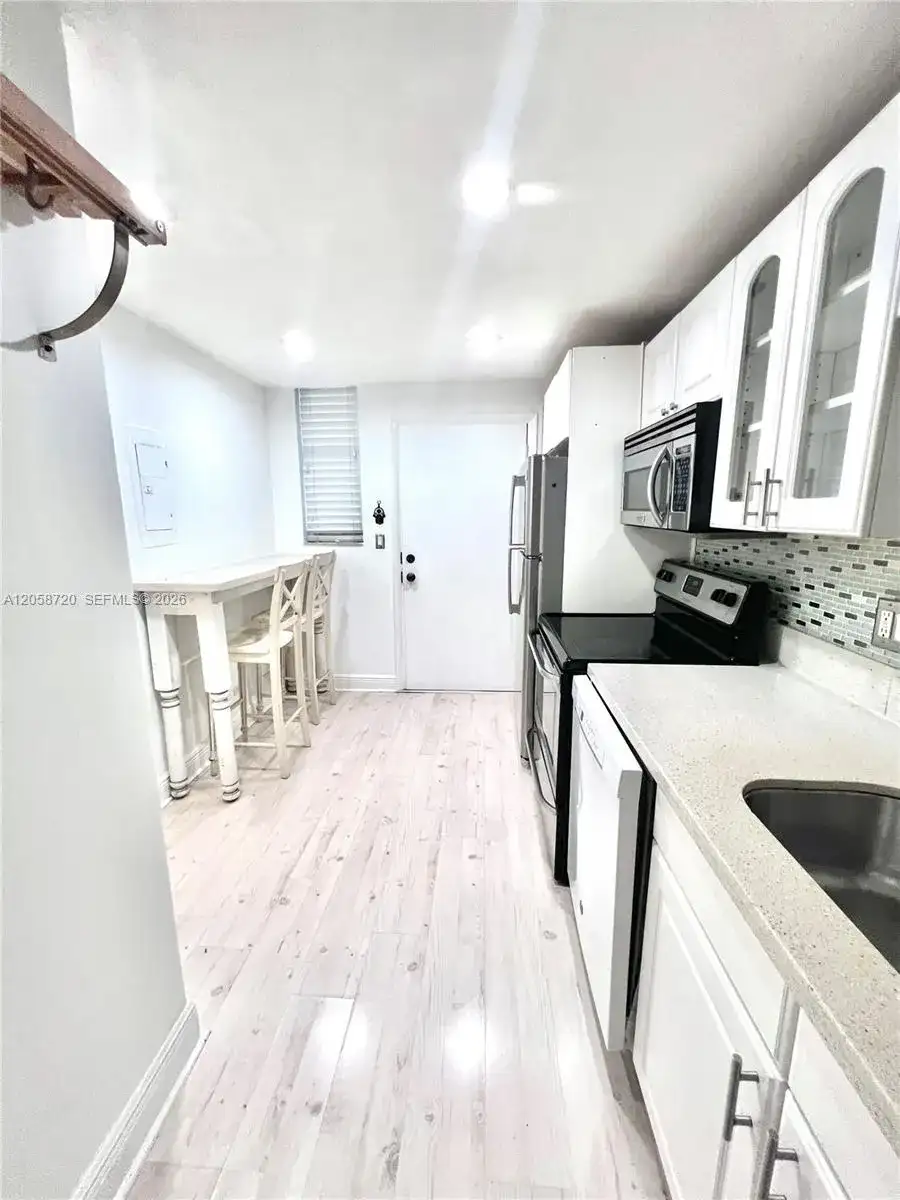3660 NE 166th St # 405, North Miami Beach FL 33160 photo 2