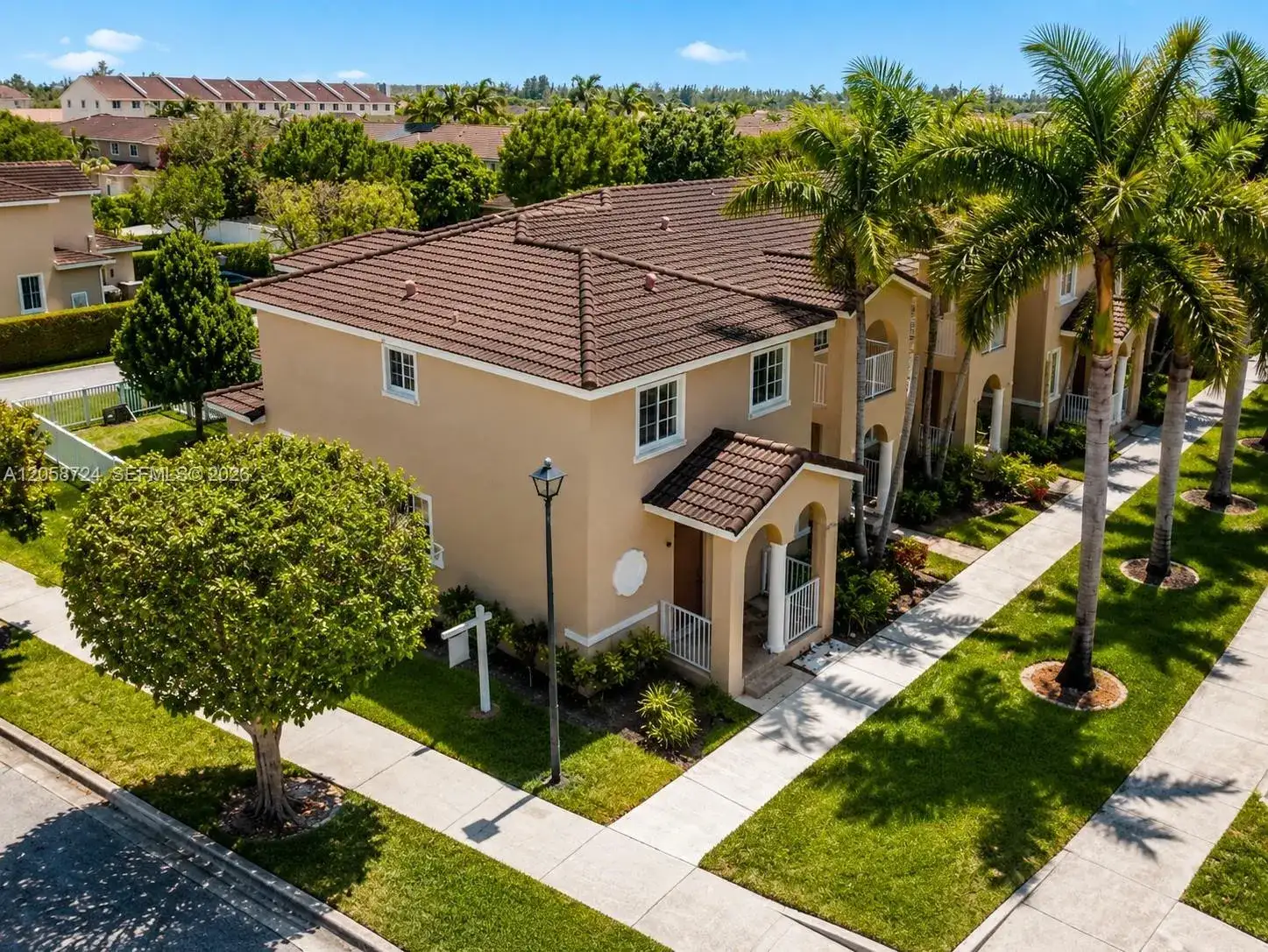 14072 SW 272nd St, Homestead FL 33032 photo 2