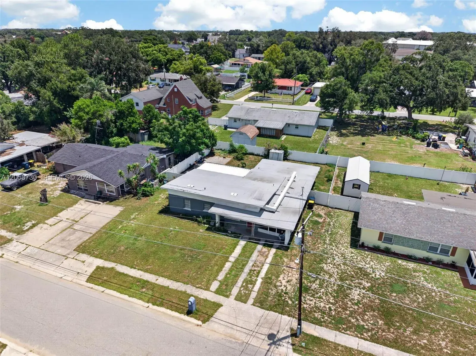 215 Palm Avenue, Other City - In The State Of Florida FL 33823