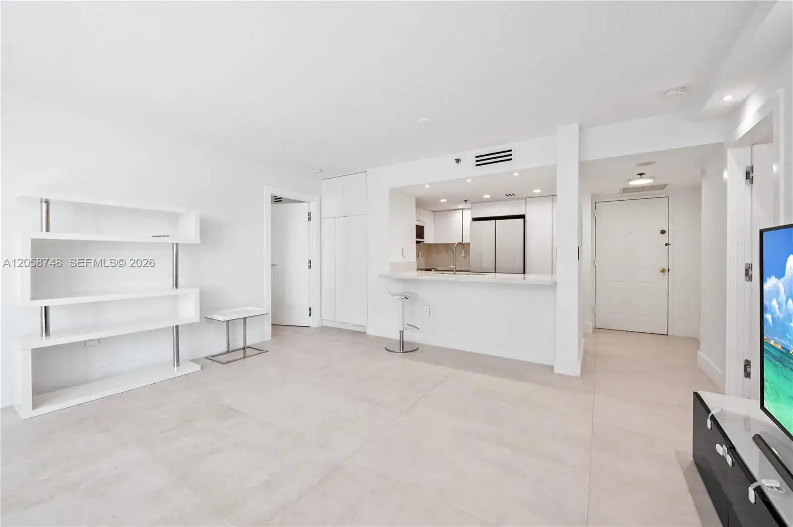 540 Brickell Key Dr # 719, Miami FL 33131 photo 5