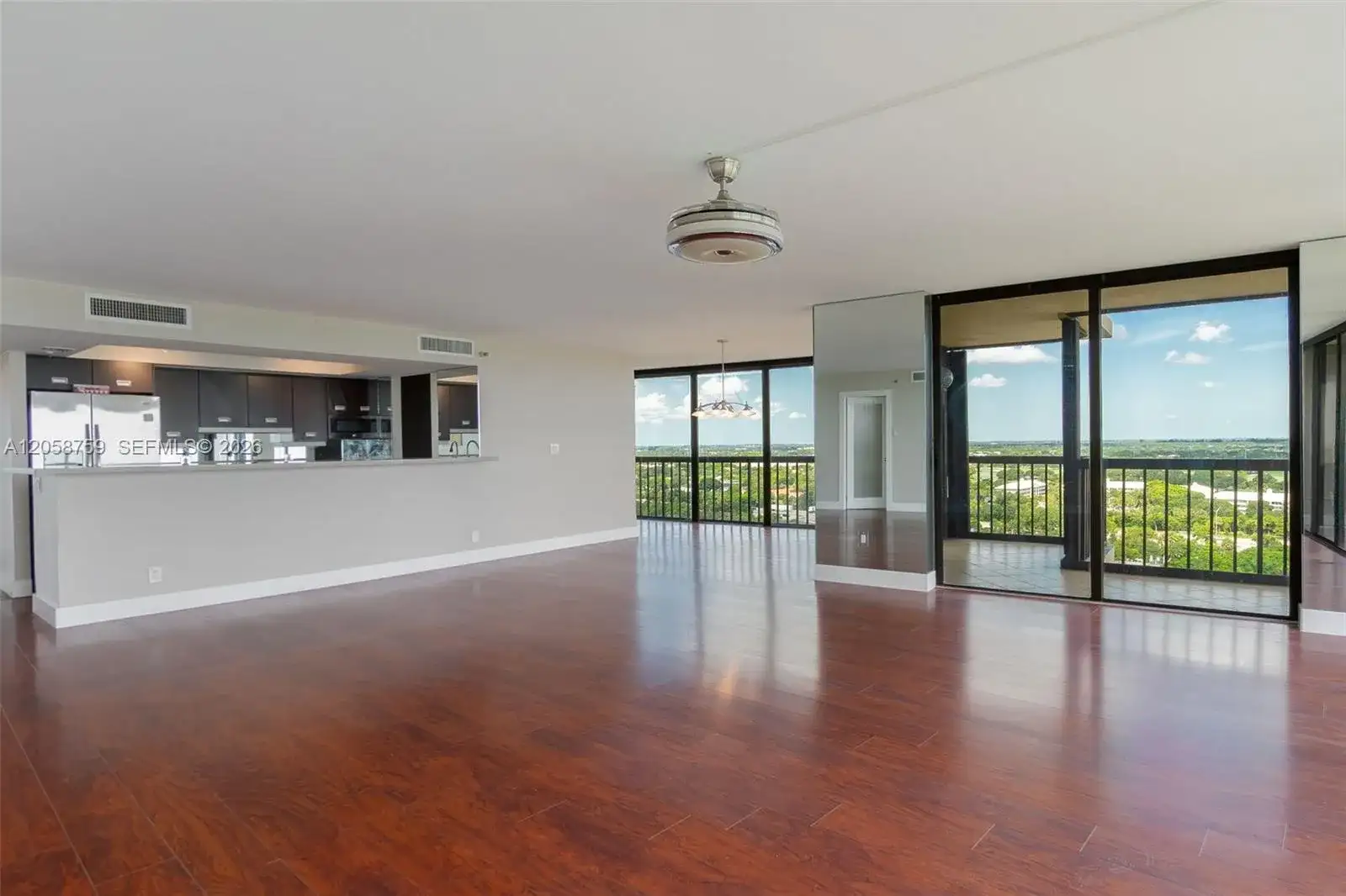 2480 Presidential Way # 1801, West Palm Beach FL 33401 photo 4