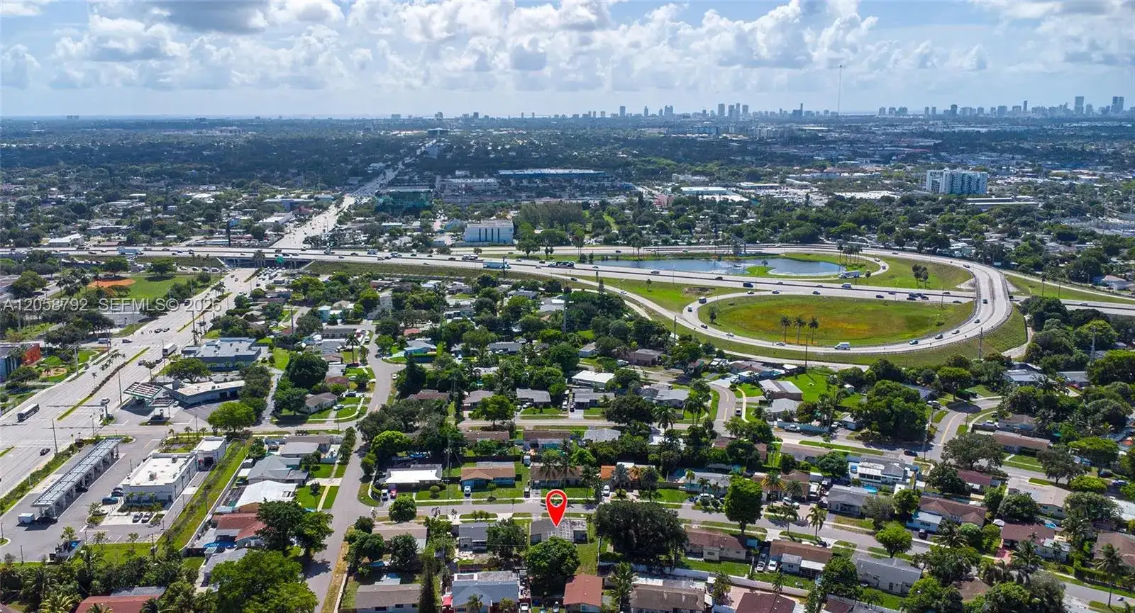 220 SW 65th Ave, Pembroke Pines FL 33023 photo 2