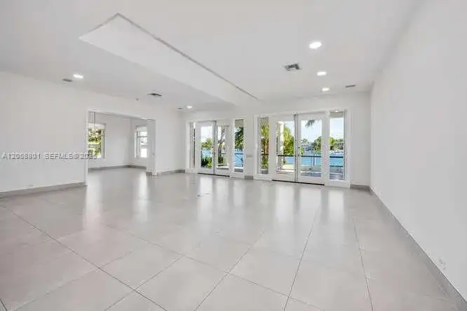 621 N Mashta Drive, Key Biscayne FL 33149 photo 5