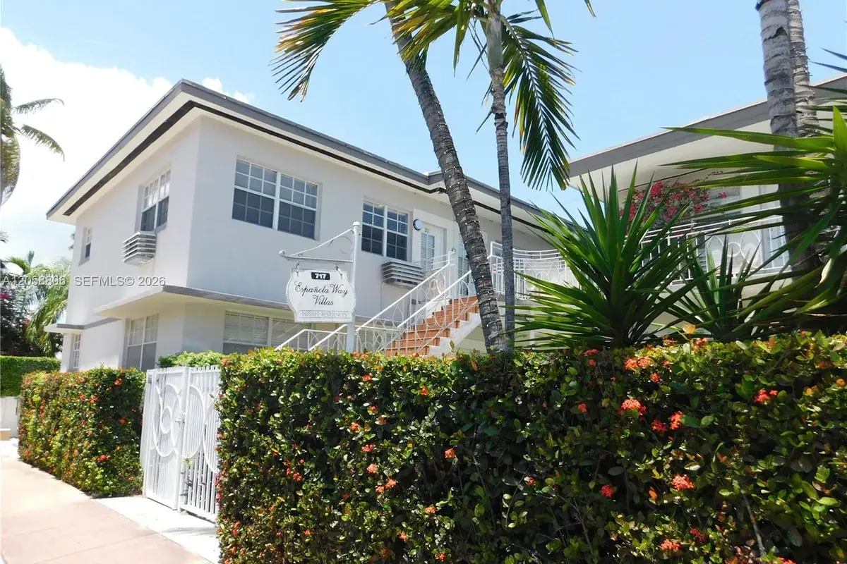 717 Espanola Way # 201, Miami Beach FL 33139