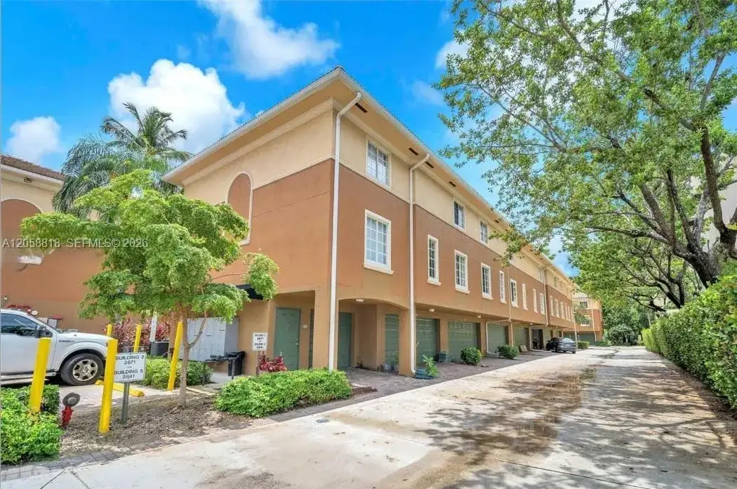 2845 NE 185th St # 903, Aventura FL 33180 photo 4
