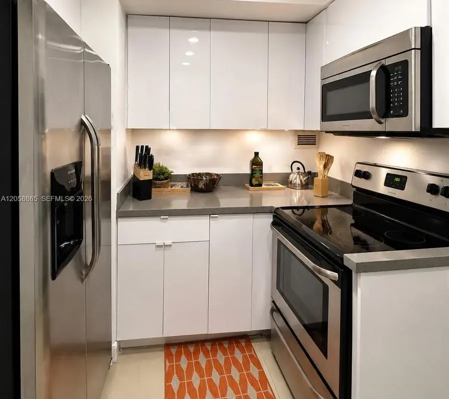3505 S Ocean Dr # 411, Hollywood FL 33019